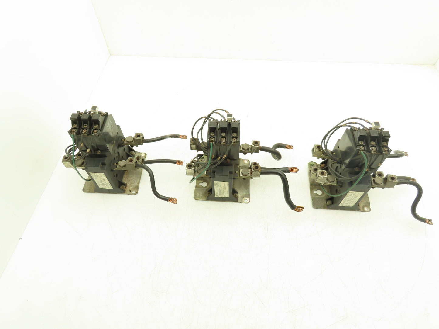 Allen Bradley 592-TPD200 Overload Relay Heater 3-Pole 184A Series A Lot of 3