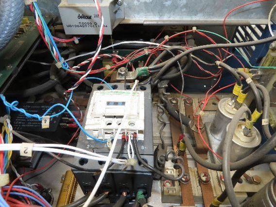 Square D 8803 P00CO4R Omegapak VFD AC Drive 75Hp 55kw 460V 3Ph Constant Torque