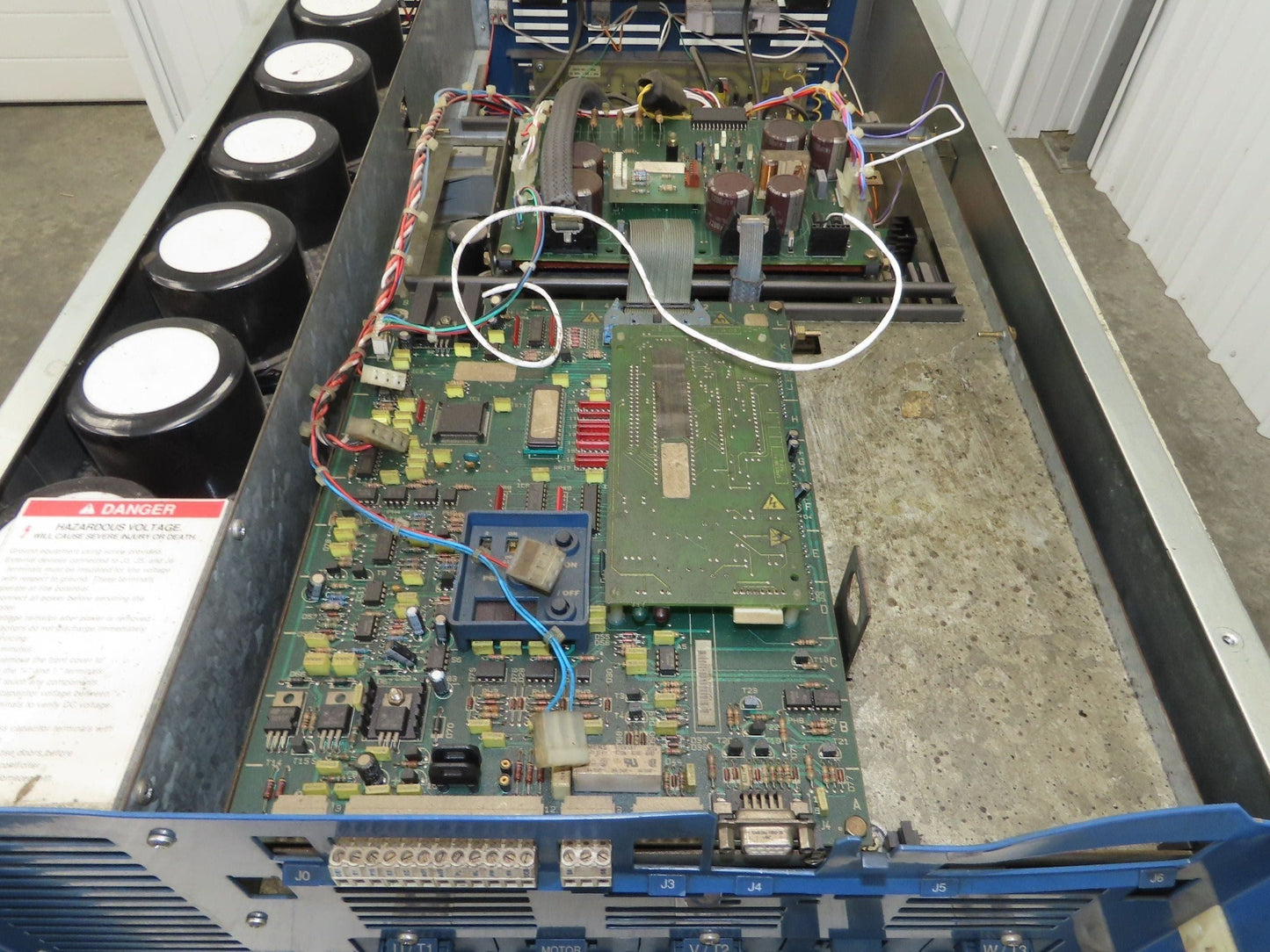 Square D 8803 P00CO4R Omegapak VFD AC Drive 75Hp 55kw 460V 3Ph Constant Torque