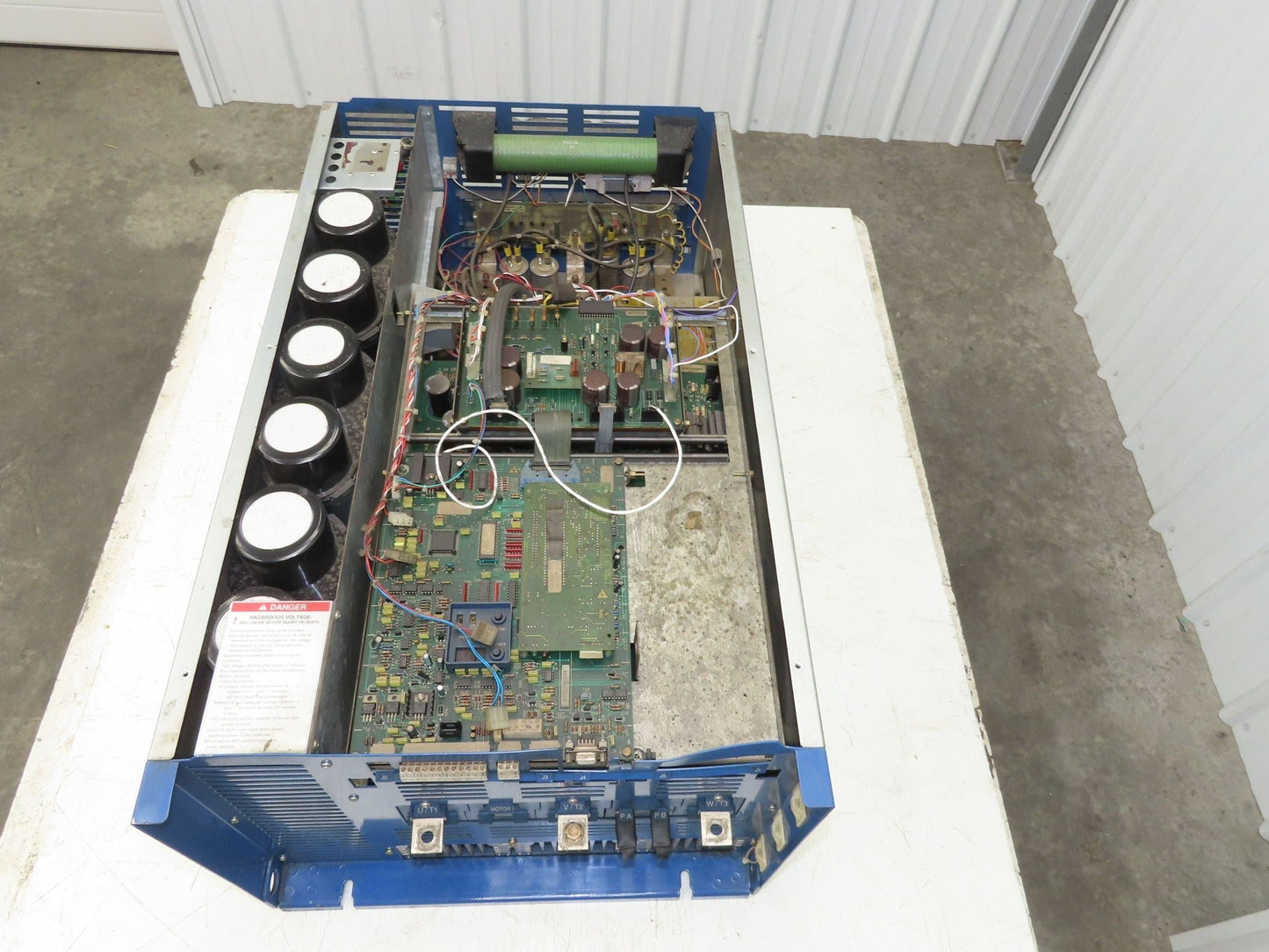Square D 8803 P00CO4R Omegapak VFD AC Drive 75Hp 55kw 460V 3Ph Constant Torque