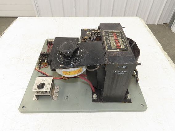 US Varidyne XR3-902411-D841 Exciter 22/440/550v 8/4/3amp 1Ph 1250 Frame 40vDC