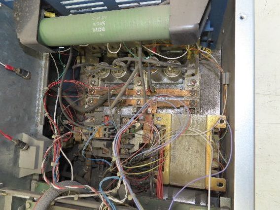 Square D 8803 P00CO4R Omegapak VFD AC Drive 75Hp 55kw 460V 3Ph Constant Torque