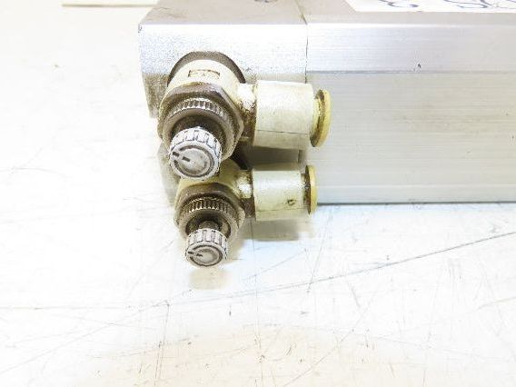 SMC MY2HT40G-300 Pneumatic Rodless Air Cylinder Guide 40mm Bore 300mm Stroke