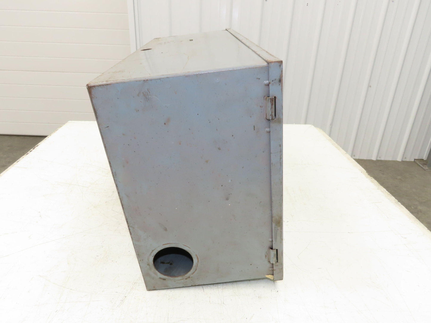 Westinghouse Busway Disconnect Switch Bus Plug Enclosure 600VAC 3PH 3W