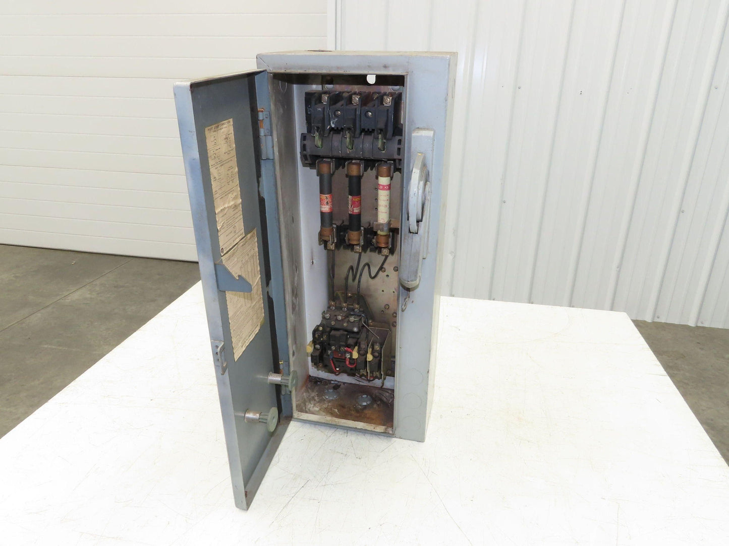 Allen Bradley Combination Motor Starter Size 0 Fusible 5Hp 600V 3PH