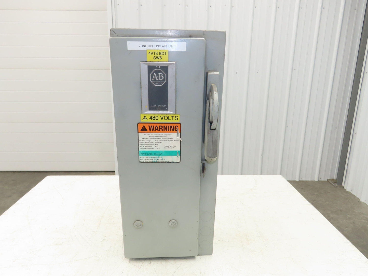 Allen Bradley Combination Motor Starter Size 0 Fusible 5Hp 600V 3PH