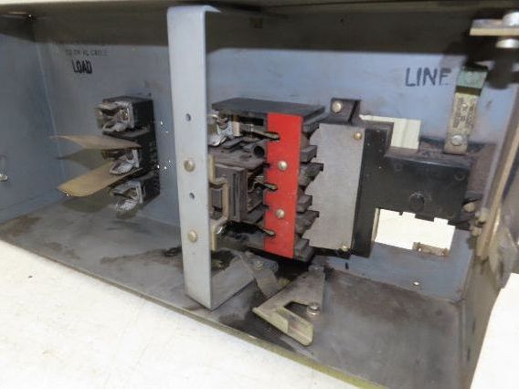 Westinghouse Fusible Busway Disconnect Switch Bus Plug 30A 600VAC 3PH 3W