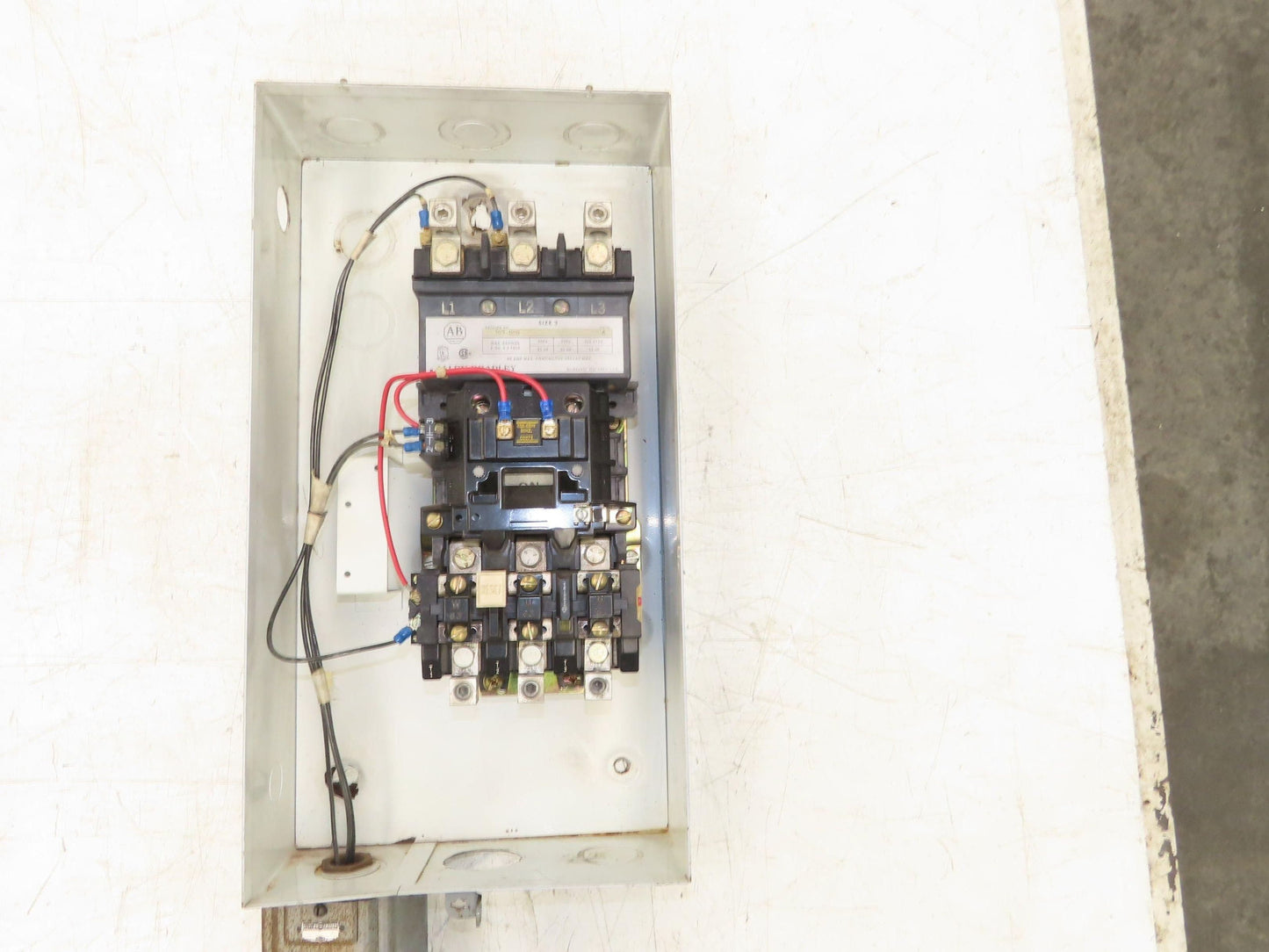 Allen Bradley 509-DAD Motor Starter Size 3 Contactor 509-DOD 600V 90A 50Hp