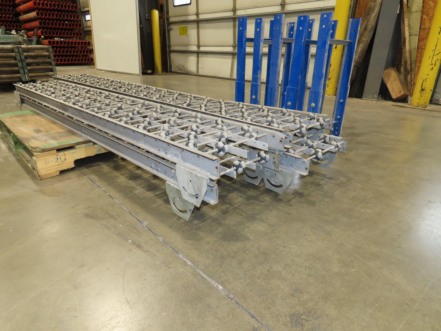 15"x 36' 5" Multi-Directional Roller Conveyor Interroll 2500 OmniWheel Roll-Flex