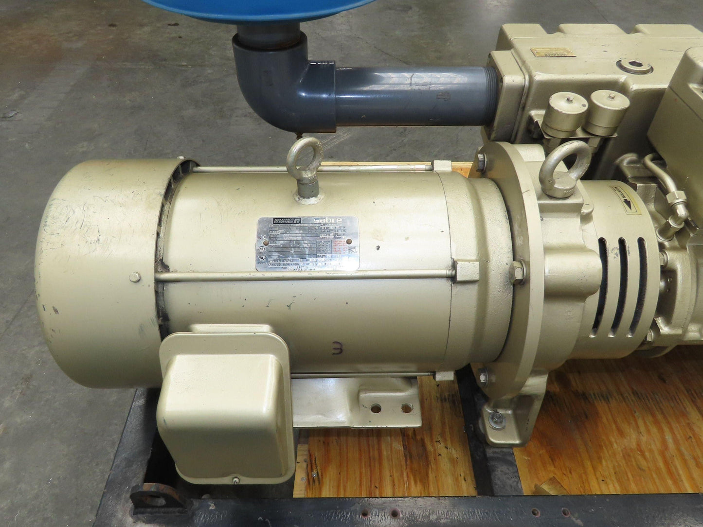 Dekker RVL300-HH-03 DuraVane Lubricated Rotary Vane Vacuum Pump 15Hp 300ACFM