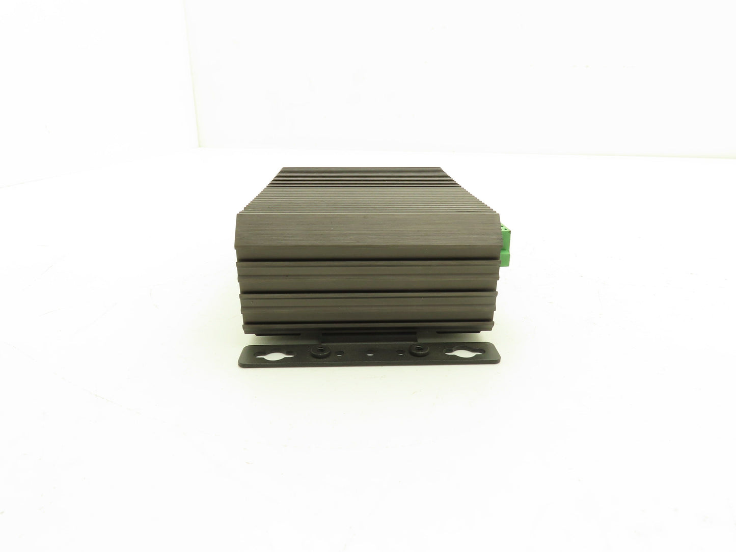 Spectra 110-N3350-R10 PowerBox Industrial Mini PC Dual Ethernet Win 10 IoT Key