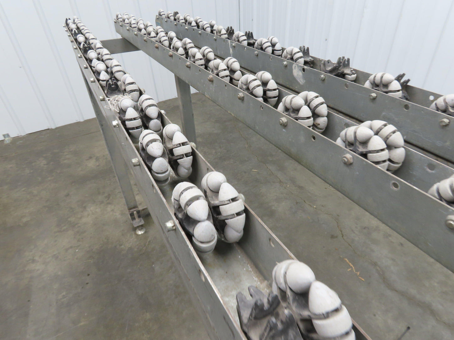 Roll-Flex 16"x 5' Multi-Directional 3-Track Roller Conveyor Plastic Ergo-Roll