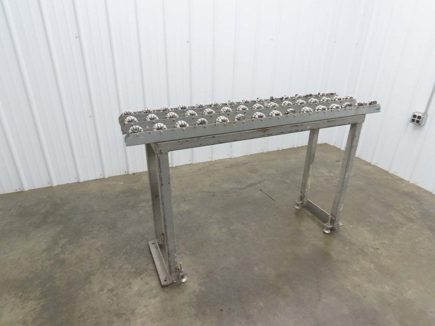 Roll-Flex 16"x 5' Multi-Directional 3-Track Roller Conveyor Plastic Ergo-Roll