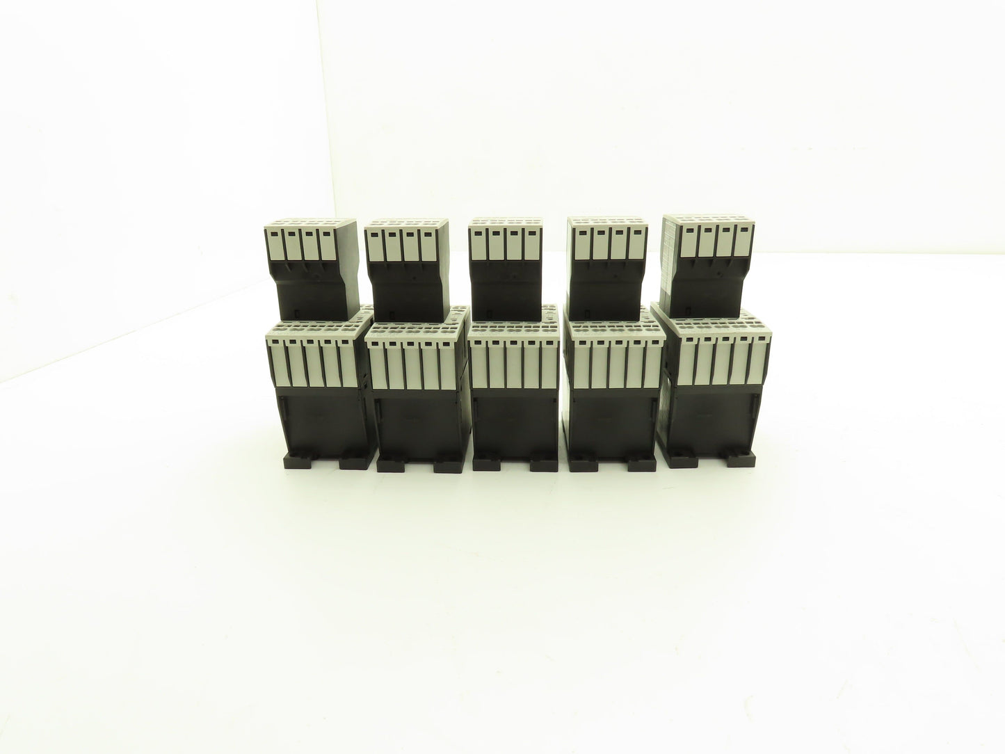 Siemens DIL MC15-01 Contactor 10Hp 600v 3Ph Accessory Block 400v 4A Lot of 5