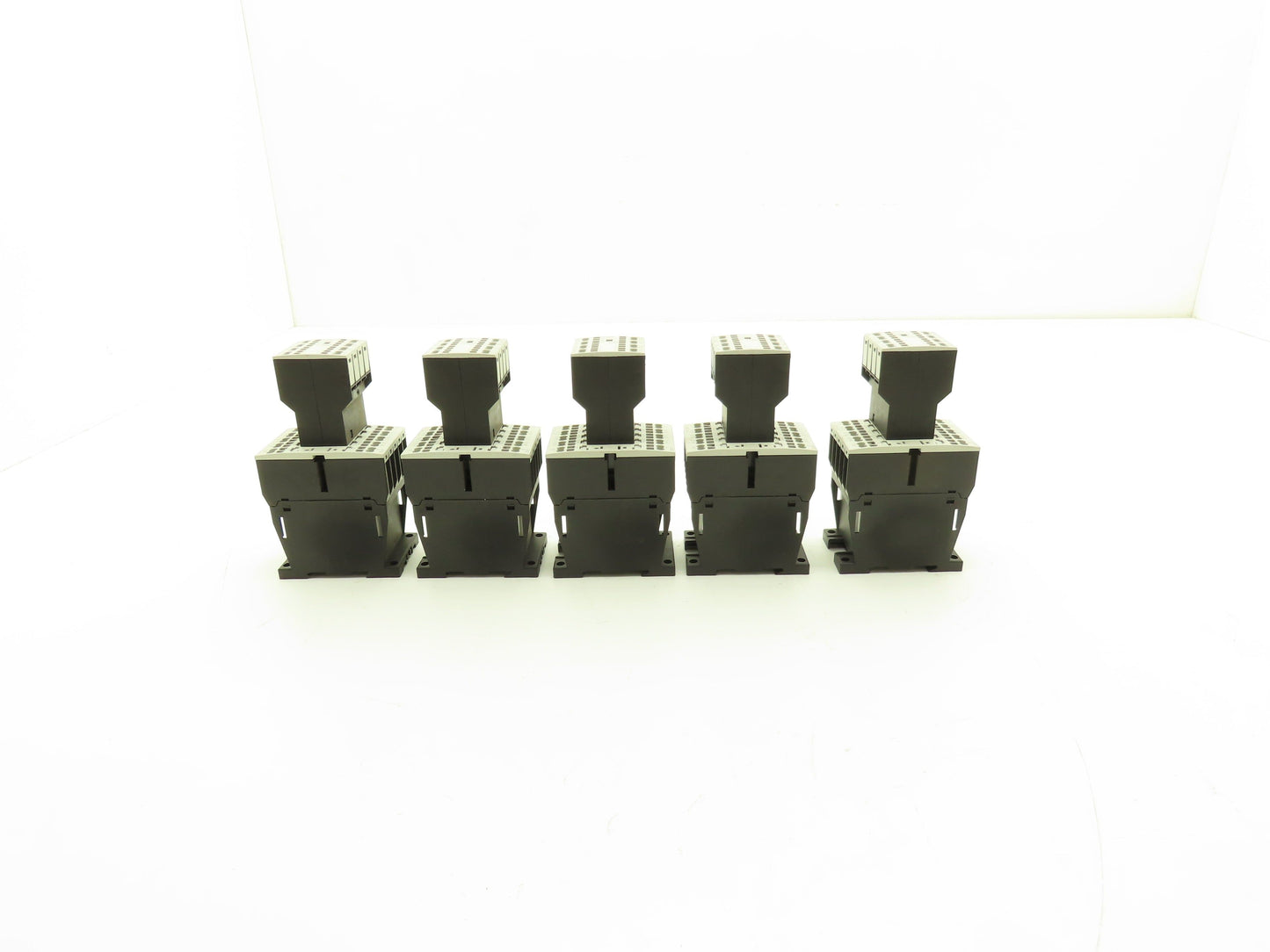 Siemens DIL MC15-01 Contactor 10Hp 600v 3Ph Accessory Block 400v 4A Lot of 5
