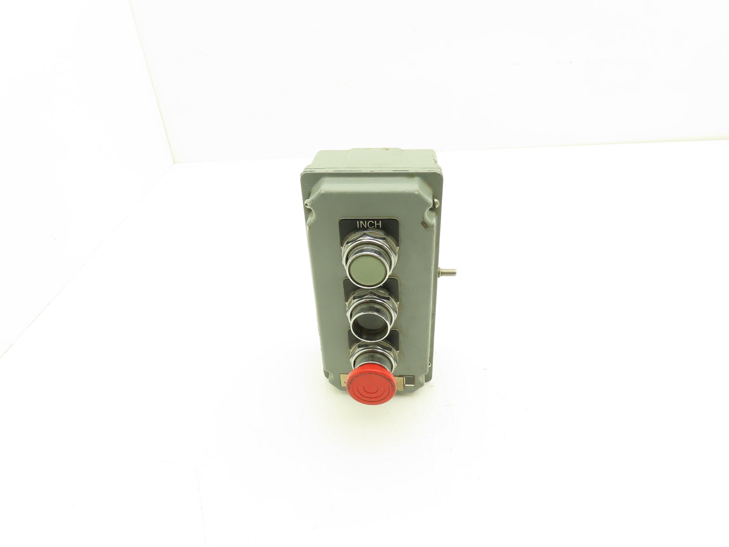 Cutler Hammer 49-2610-1 10250T Electrical Enclosure 3-Button Control Stop Go