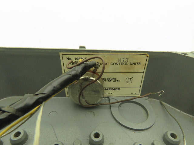 Cutler Hammer 49-2610-1 10250T Electrical Enclosure 3-Button Control Stop Go