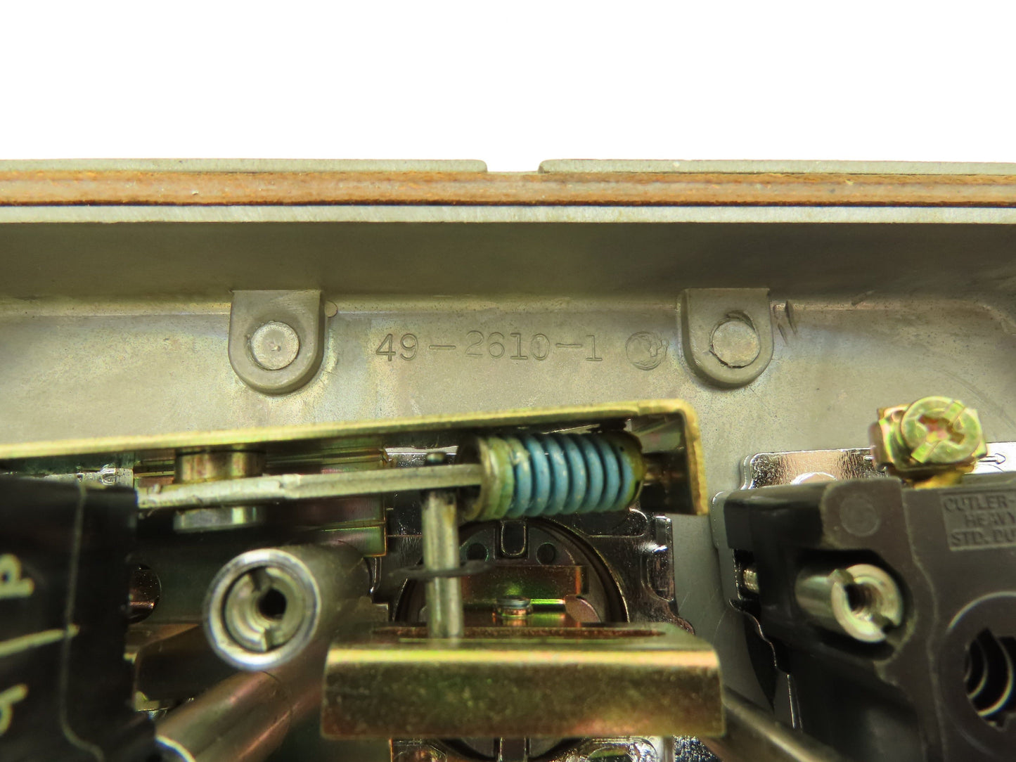 Cutler Hammer 49-2610-1 10250T Electrical Enclosure 3-Button Control Stop Go