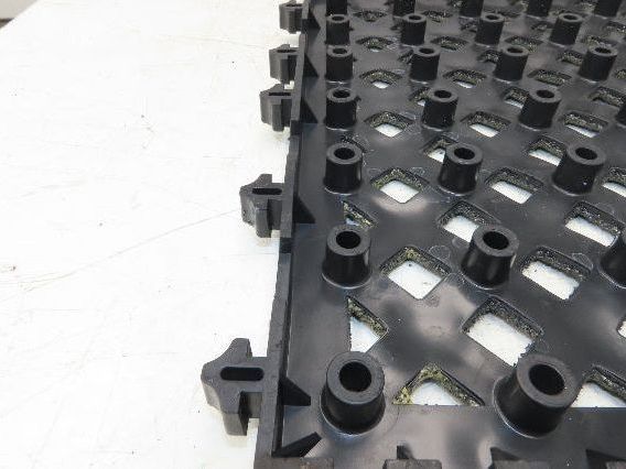 Anti Fatigue Anti Slip Modular Interlocking Drainage Tile 18"x18" Mixed Lot of 5