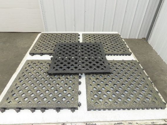 Anti Fatigue Anti Slip Modular Interlocking Drainage Tile 18"x18" Mixed Lot of 5