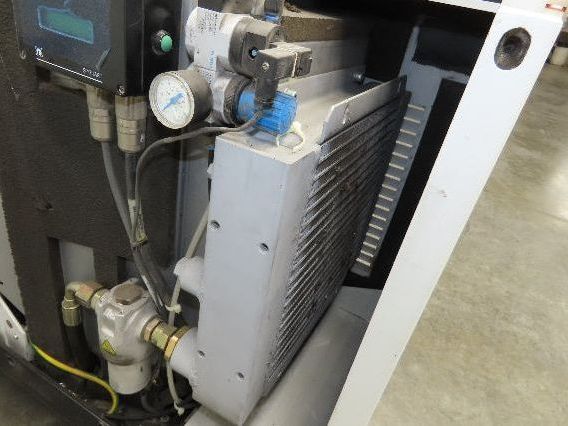 Leybold SP250 ScrewLine Dry Vacuum Pump 330m3/h 11.5kw 210/460V 3Ph Screw Type