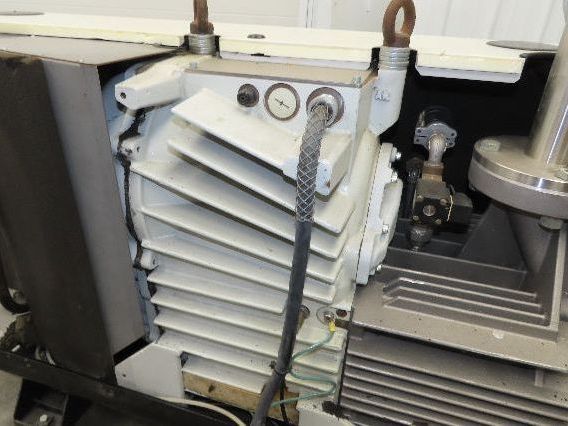 Leybold SP250 ScrewLine Dry Vacuum Pump 330m3/h 11.5kw 210/460V 3Ph Screw Type