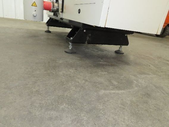 Leybold SP250 ScrewLine Dry Vacuum Pump 330m3/h 11.5kw 210/460V 3Ph Screw Type