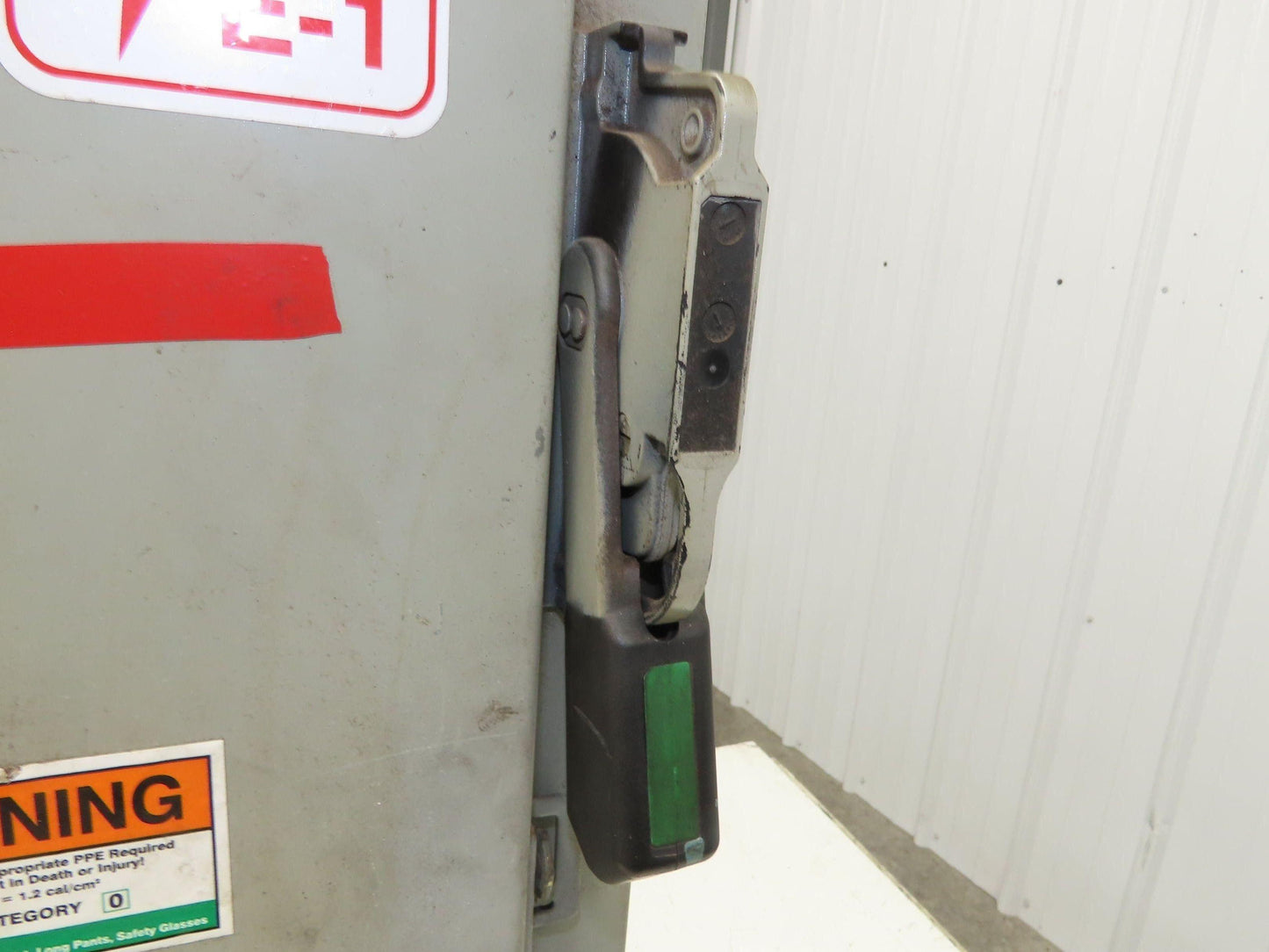 Allen-Bradley 512-AACD-24R Combination Starter NEMA Size 0 Fusible 5HP 600V 3PH