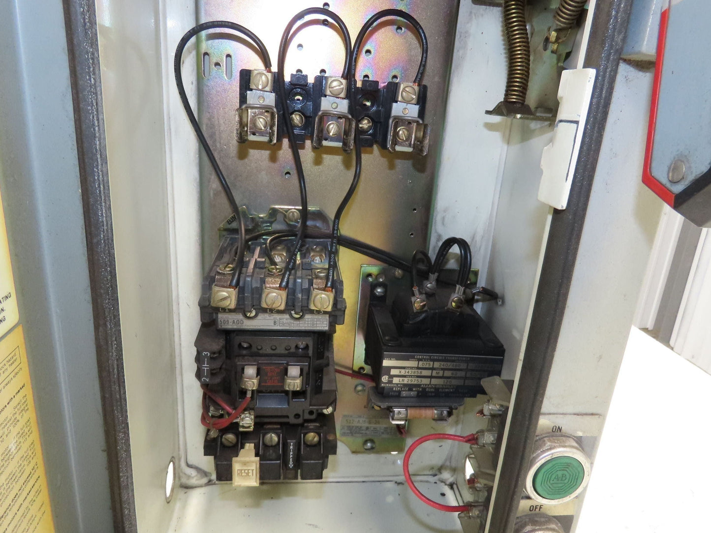 Allen Bradley 512-AJB-6-24 Combination Motor Starter 600V 3Ph
