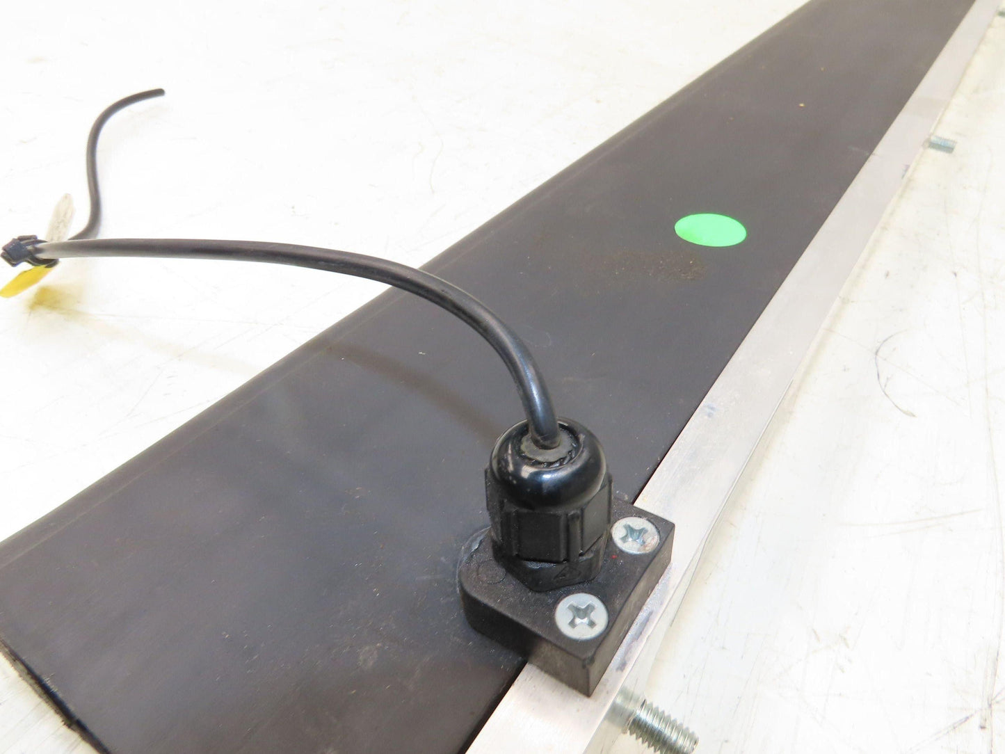 Haake HAC95-35-01 Tape Switch Pressure Sensitive Rubber Sensing Edge 1750mm