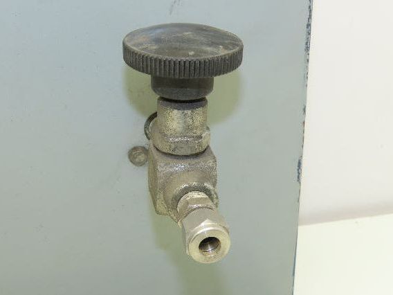 Concoa 6242412 Laser Gas Supply Regulator Panel Helium Nitrogen Carbon Dioxide