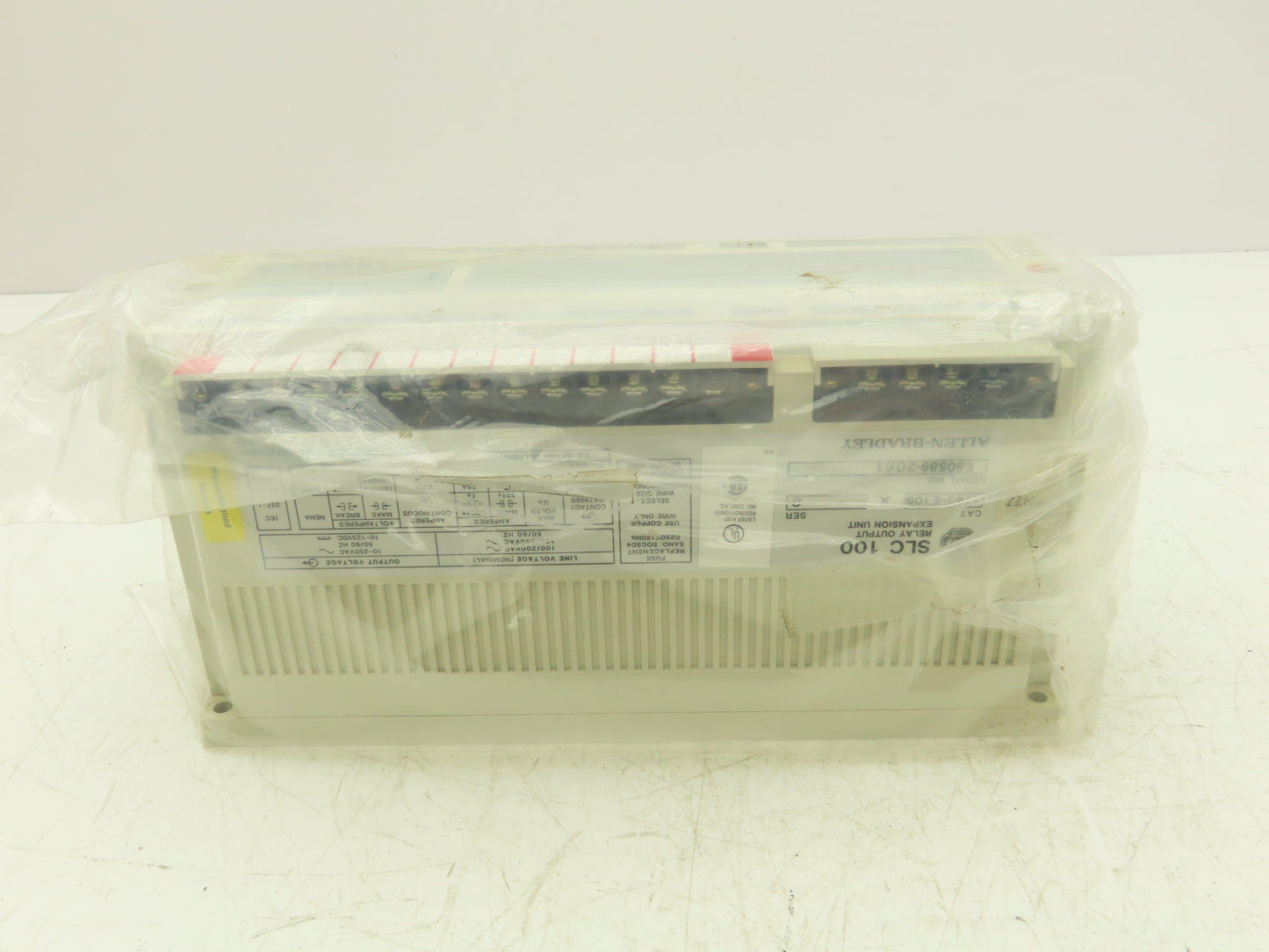 Allen Bradley 1745-E105 SLC 100 Controller Processor Input Output Module