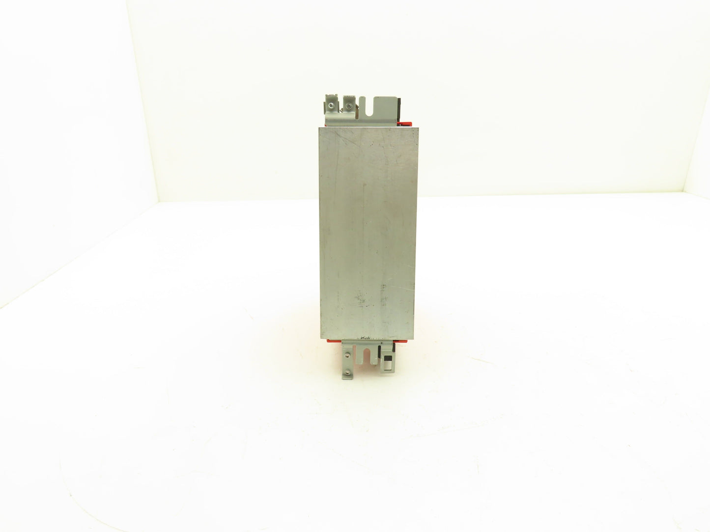 SEW EuroDrive MC07B0008-5A3-4-00 Movitrac B AC Drive VFD 3Ph 2.4A 599Hz 500v