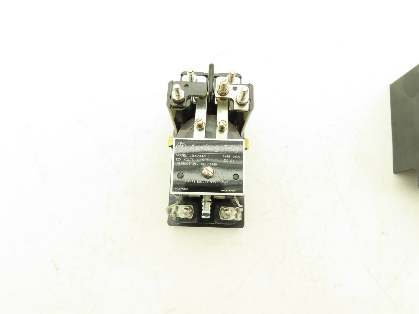 GE Hinged Armature Auxiliary Relay 12HGA14AL2 Double Throw 125VDC Coil