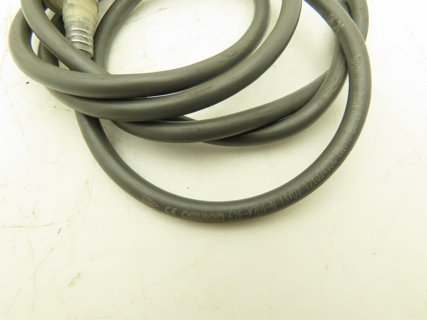 Omron E2E-X7D1-N Proximity Sensor Lot of 25