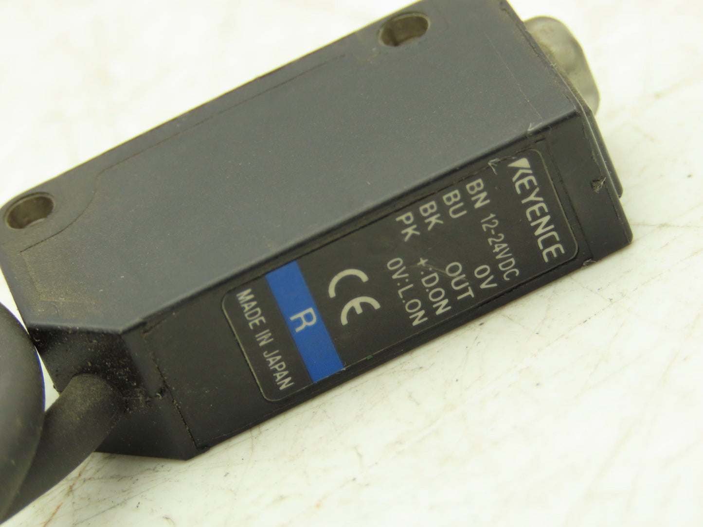 Keyence PZ-M51 Photoelectric Sensor Receiver 12-24vDC Lot of 6