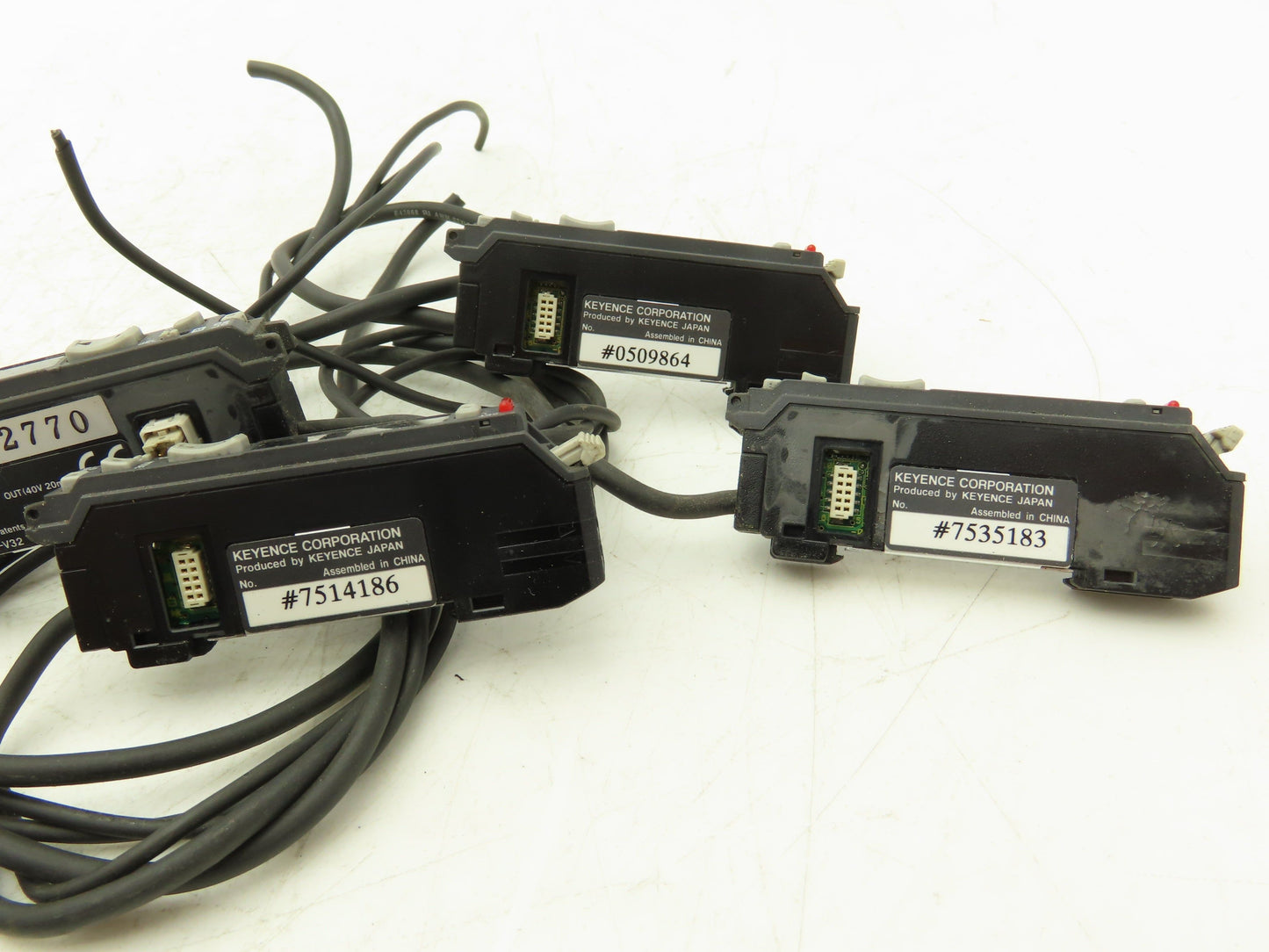Keyence FS-V31 FS-V32 Fiber Optic Sensor Amplifier NPN 12-24vDC Lot of 3 Sets