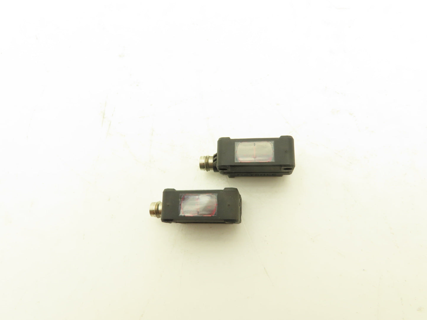 Keyence PZ-G41CN Photoelectric Sensor 10-30vDC Lot of 2