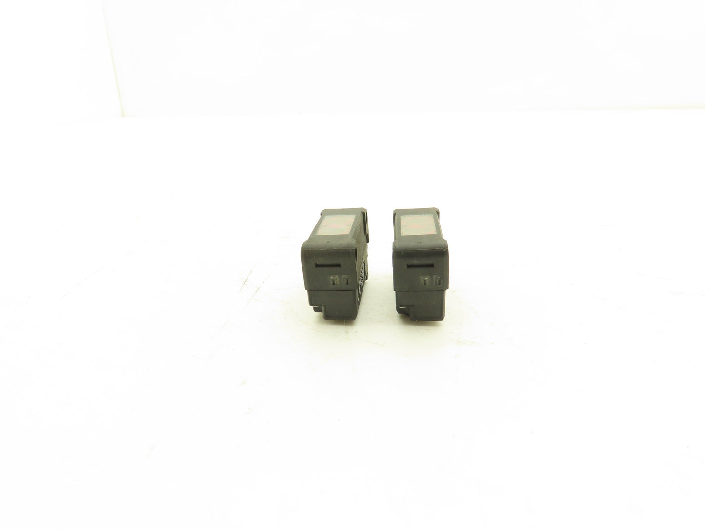Keyence PZ-G41CN Photoelectric Sensor 10-30vDC Lot of 2
