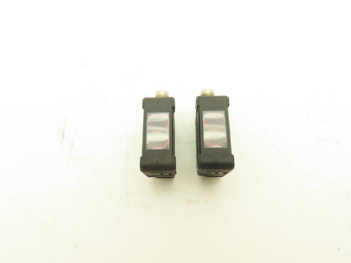 Keyence PZ-G41CN Photoelectric Sensor 10-30vDC Lot of 2