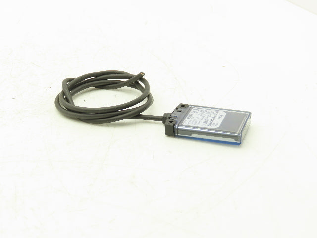 IDEC LH1D-H2HQ4C10RG Panel Surface Mount LED Spider Light 24vDC IP67 0.6W