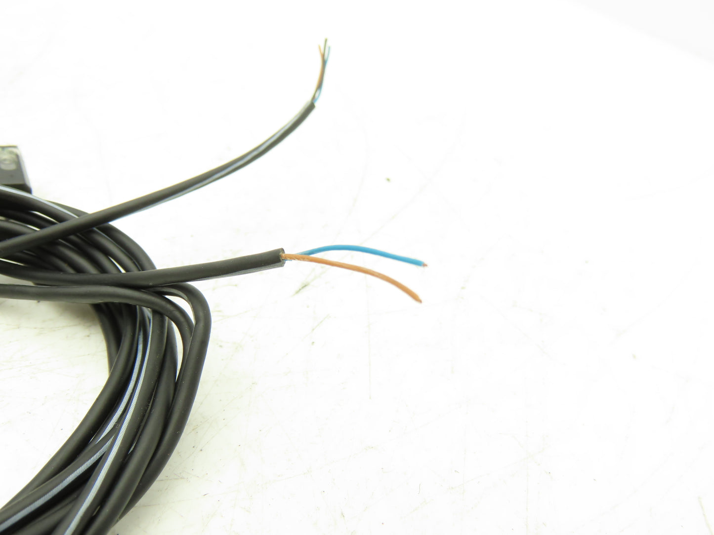 Omron E3T-ST12R Ultracompact Photoelectric Sensor Amplifier Through-Beam 1m NPN