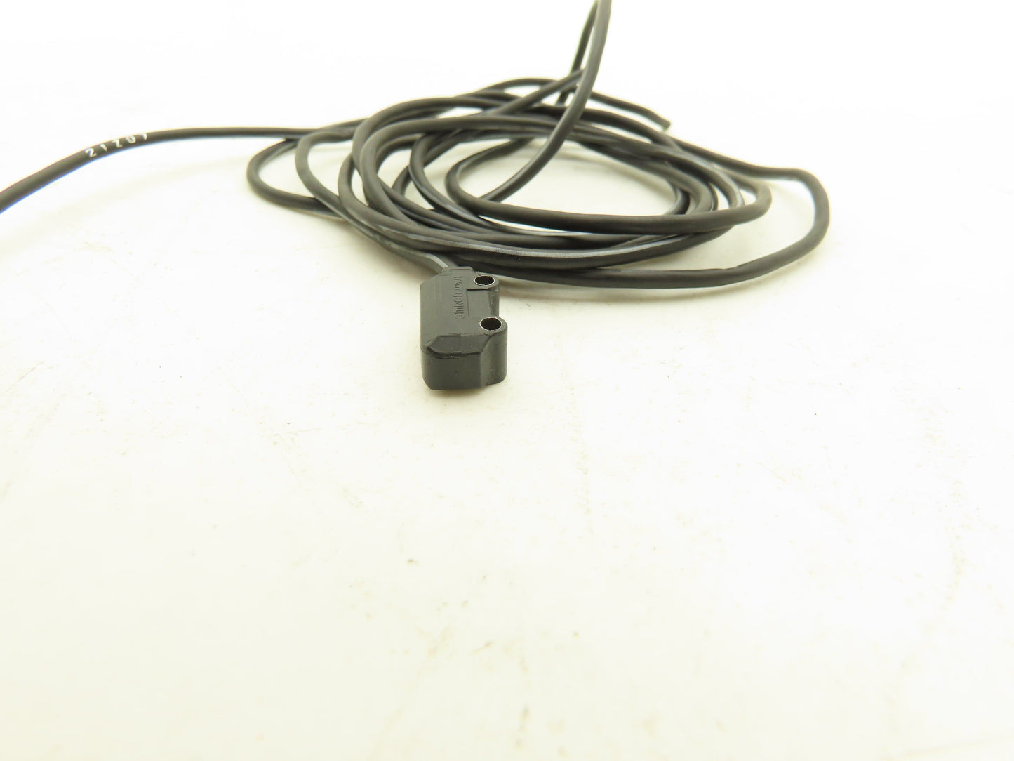 Omron E3T-ST12R Ultracompact Photoelectric Sensor Amplifier Through-Beam 1m NPN