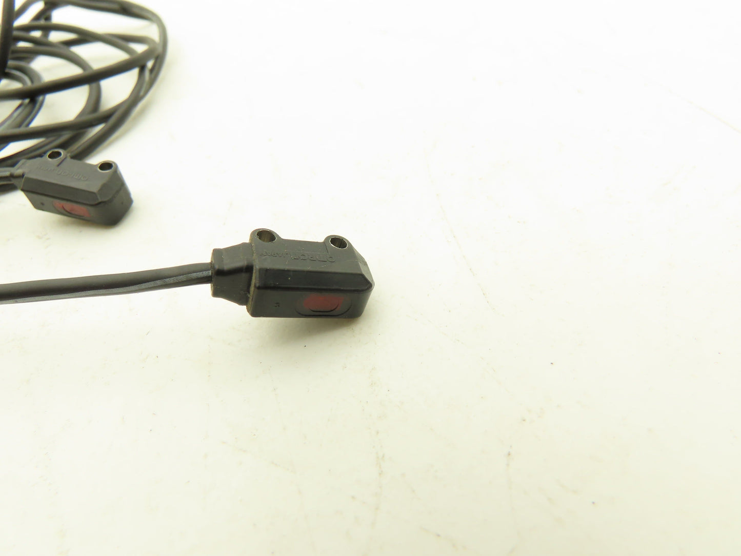 Omron E3T-ST12R Ultracompact Photoelectric Sensor Amplifier Through-Beam 1m NPN