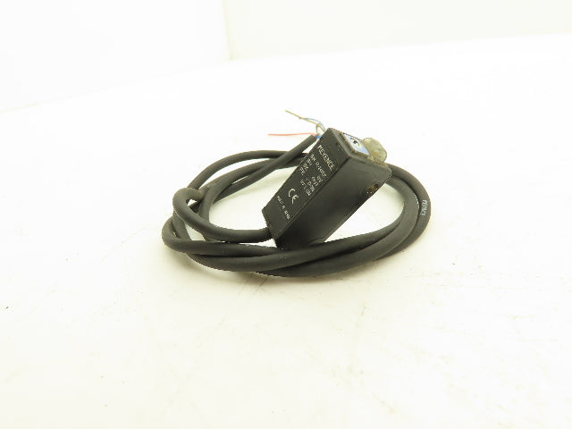 Keyence PZ-M61 Photoelectric Sensor 12-24vDC NPN Lot of 6