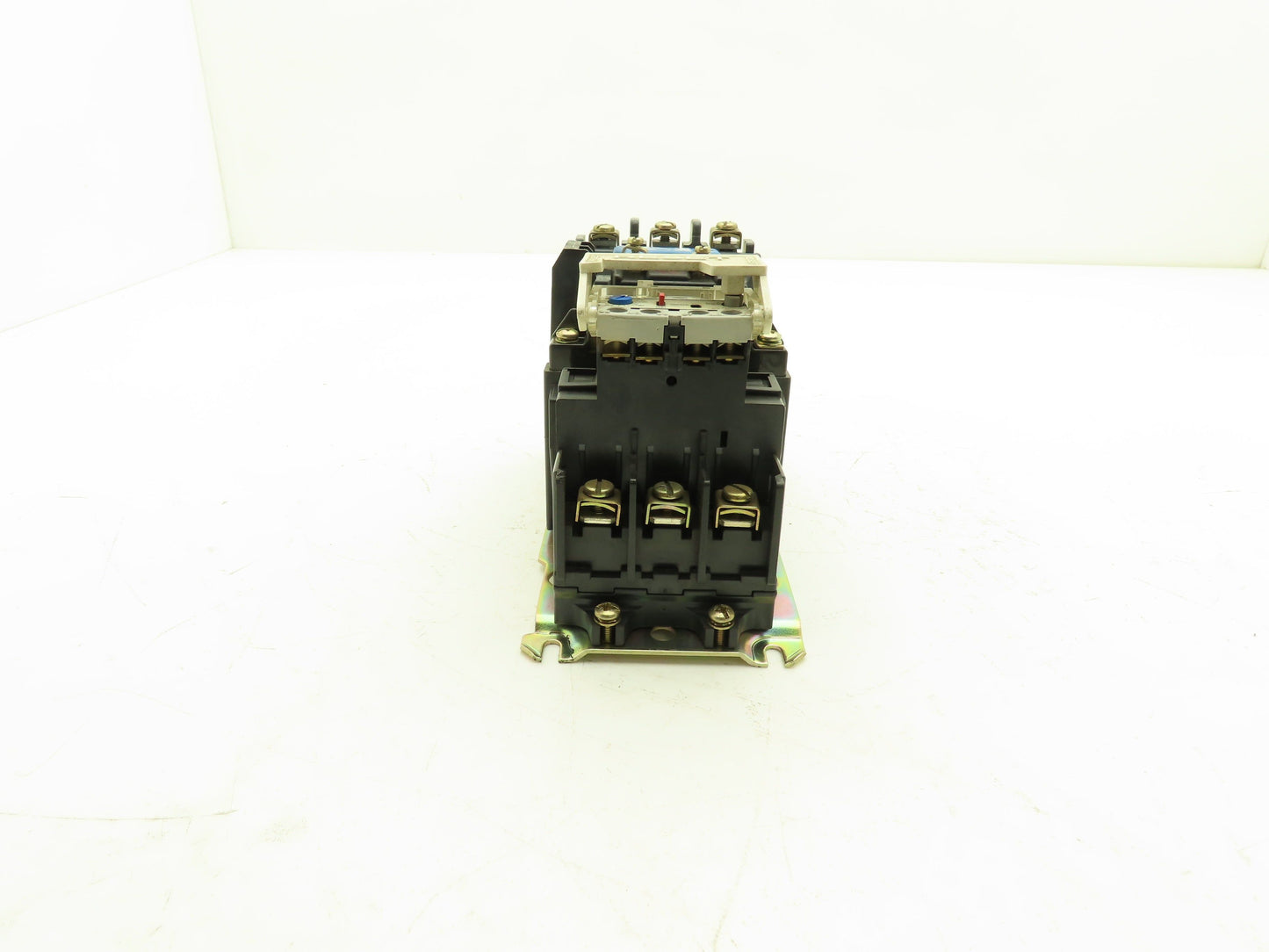 Allen Bradley Motor Starter Overload NEMA 1 600v Contactor 110v Coil 12-38A 10Hp