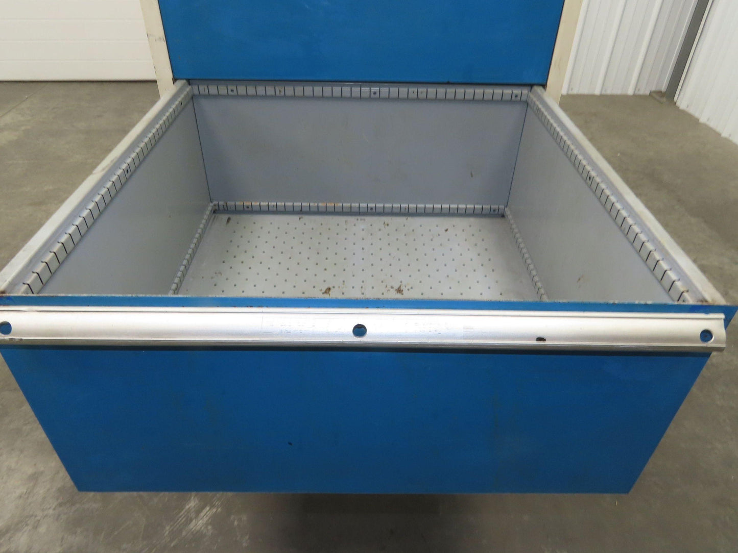 Lista 5 Drawer Industrial Tooling Cabinet 30x29x60" Lyon Stanley Vidmar Box