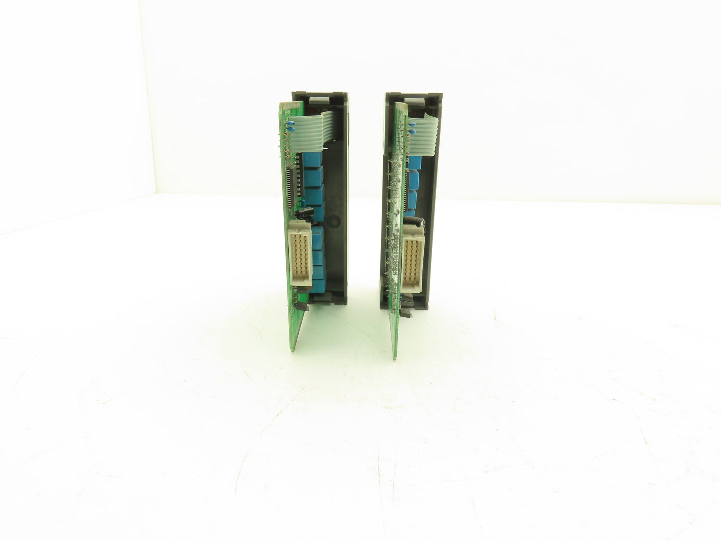 Allen Bradley 1746-OW8 Output Module Ser A Lot of 2 *No Door