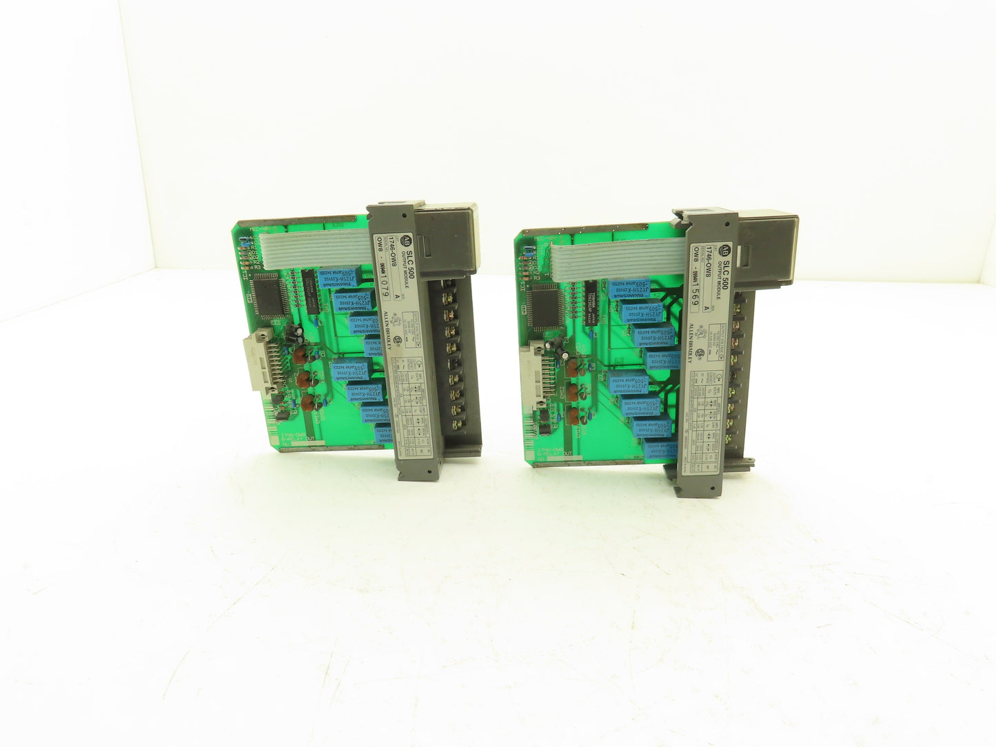 Allen Bradley 1746-OW8 Output Module Ser A Lot of 2 *No Door