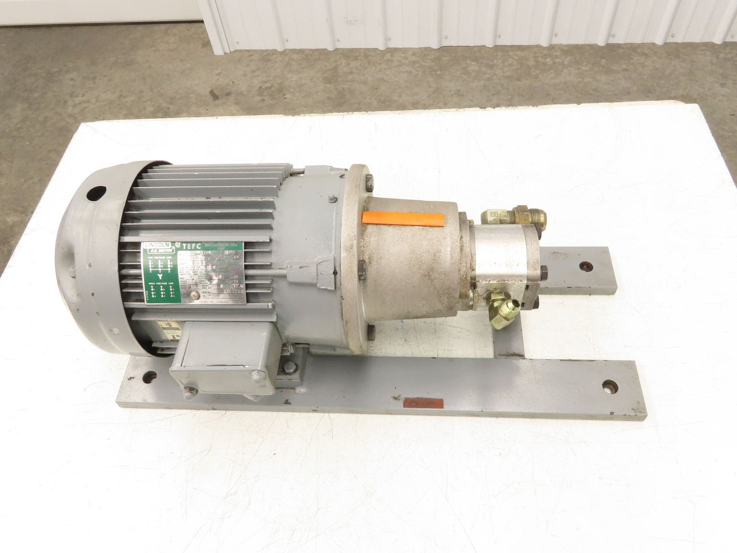 Casappa PLP20.8D0-50S1-LOC/OC-N-EL FS Hydraulic Gear Pump 3.7gpm 4000psi 5Hp 3PH